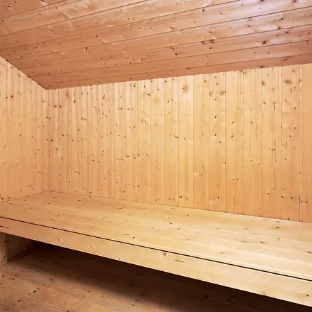 4 Star In * Saeby (Nordjylland)
